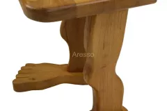 hocker-mit-beinen